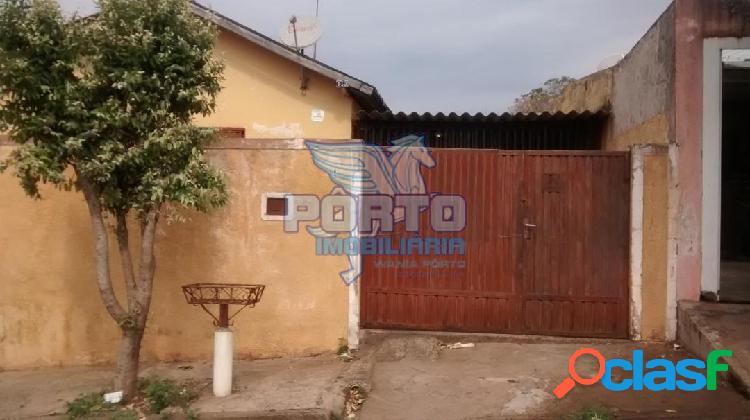 Casa 3 qtos. 2 wc com edícula à venda no Santa Luzia