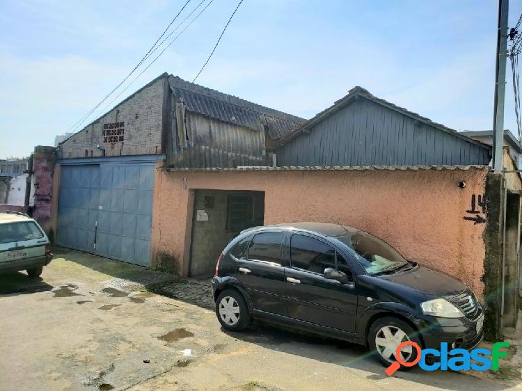 GALPÃO/TERRENO- Excelente Terreno de 240 m² à Venda na