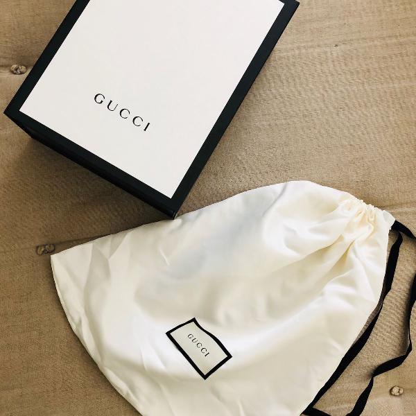 caixa original da gucci com dusty bag