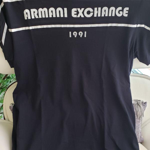 camiseta Armani Exchange azul marinho tamanho M (slim)