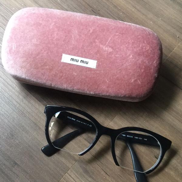 culos grau miu miu