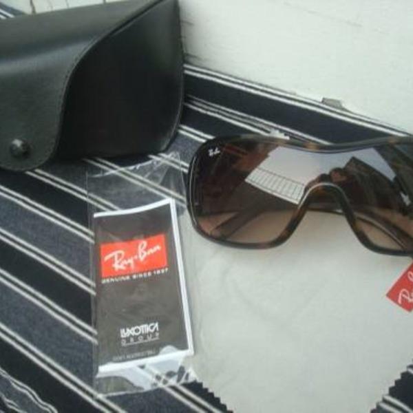 culos sensacional da Rayban Original.