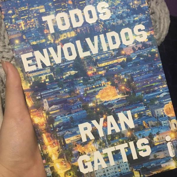 livro todos envolvidos