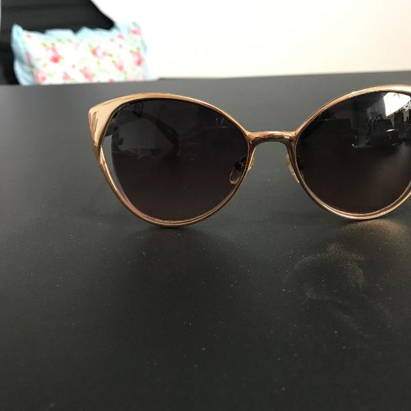 oculos de sol gatinho chilli beans
