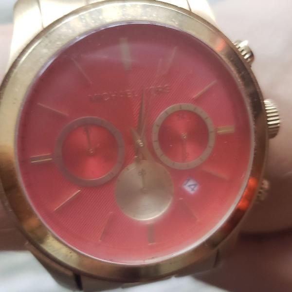 relógio MK original comprado fora.