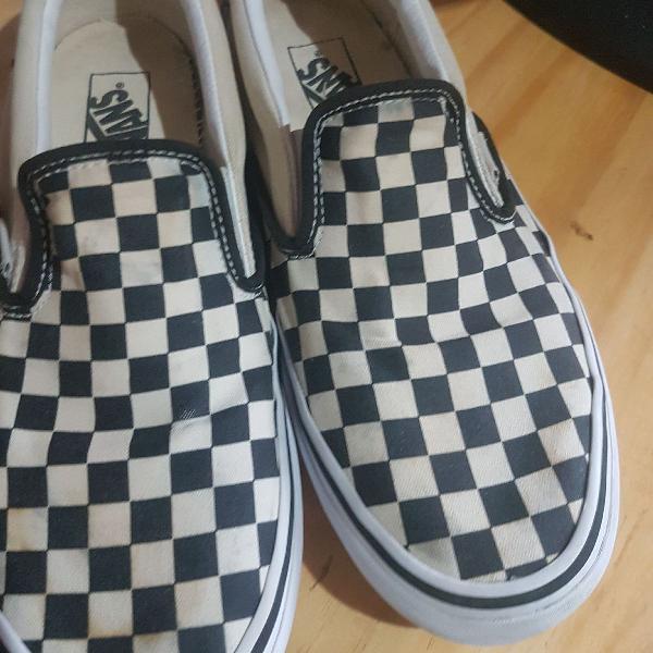 vans emuxo