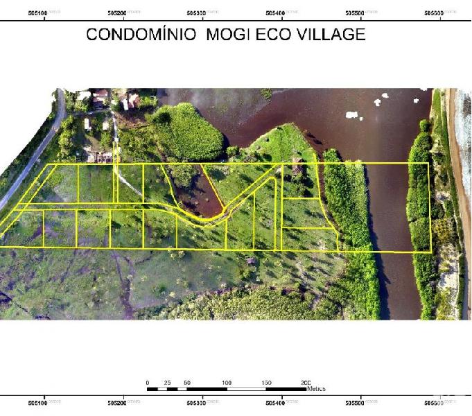 Condomínio de lotes na praia