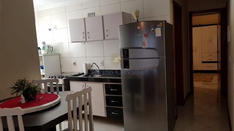 Apartamento com 3 Quartos à Venda, 70 m² por R$ 380.000
