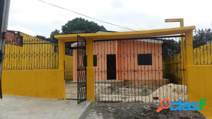 Casa no Conjunto Manoa para venda em Manaus c/2 quartos