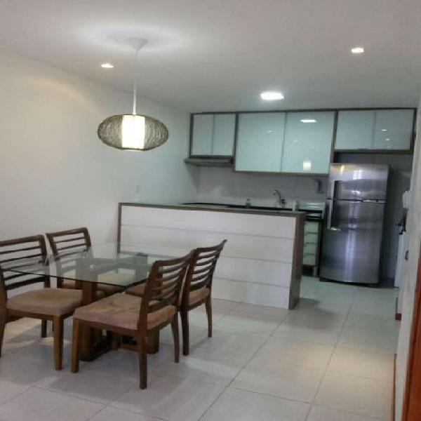 Apartamento com 1 Quarto para Alugar, 51 m² por R$