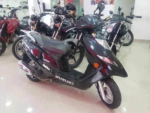 Suzuki Burgman 125i 2013 Preta 27000 Km