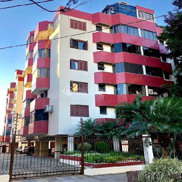 Apartamento com 2 Quartos à Venda, 75 m² por R$ 425.000