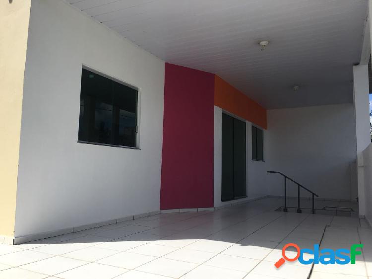 Aluga-se casa com 3 qts no Rio Maracanã - Flores Manaus
