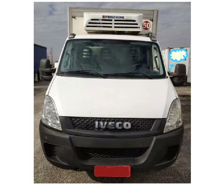 IVECO DAILY 35S14 ANO 2015