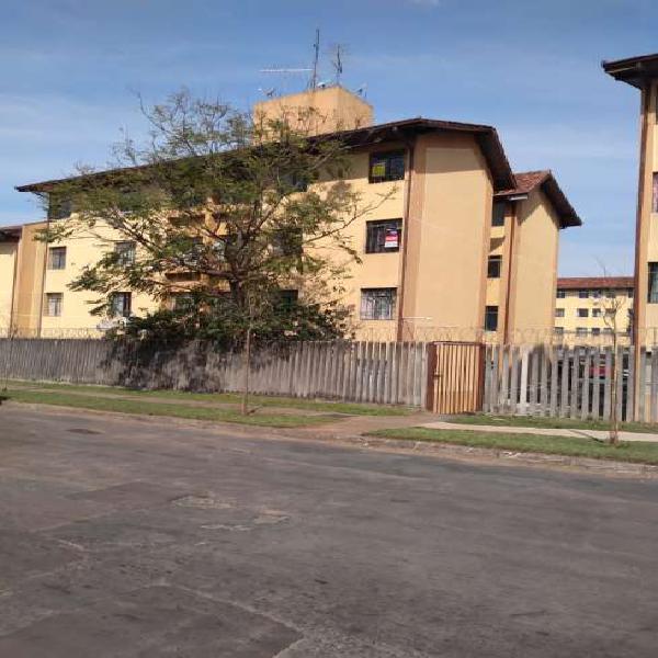 Apartamento com 2 Quartos à Venda, 44 m² por R$ 110.000