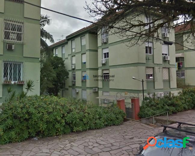 Apartamento com 2 Quartos à Venda, 46 m² por R$ 185.000