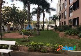 Apartamento com 3 dormitórios à venda, 116 m² por R$