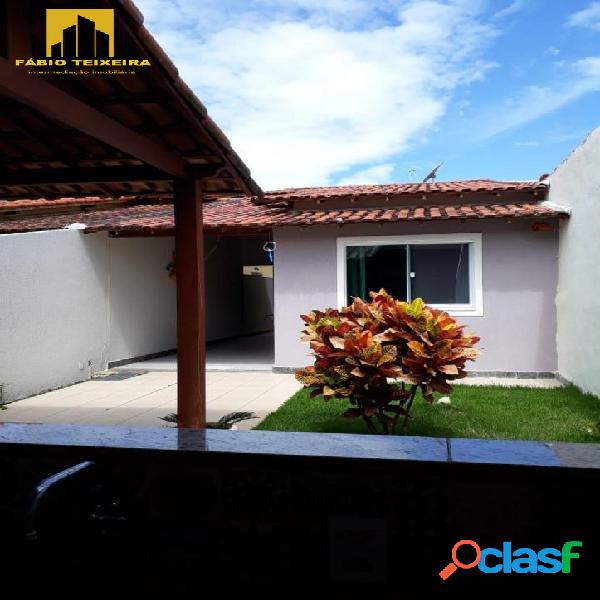 Casa com 2 dormitórios à venda, 140 m² por R$ 550.000 -