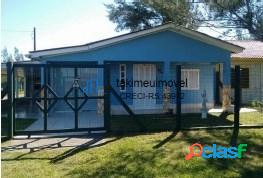Casa com 3 dormitórios à venda, 100 m² por R$ 140.000