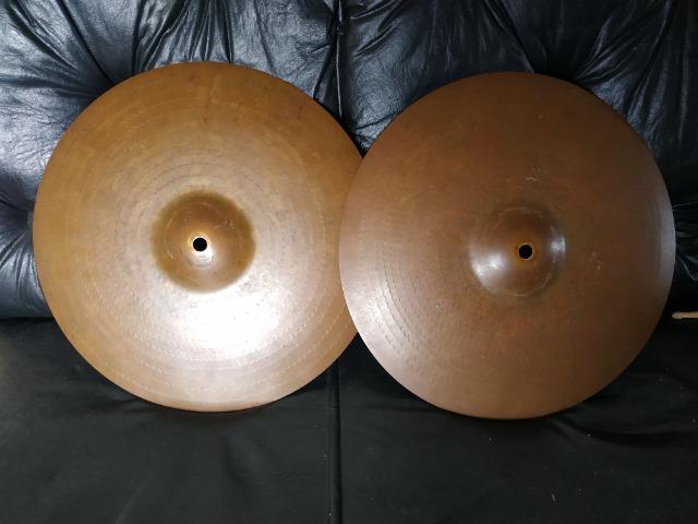 Chimbal Zildjian B8 (Não sei o Modelo)