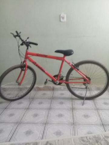 Vendo bicicleta de macha 200 reais