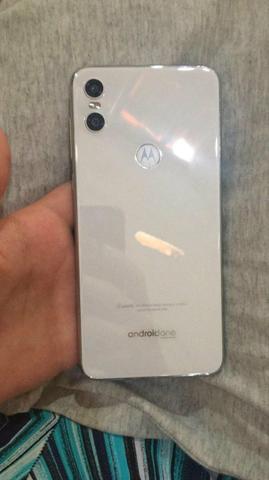 Motorola one