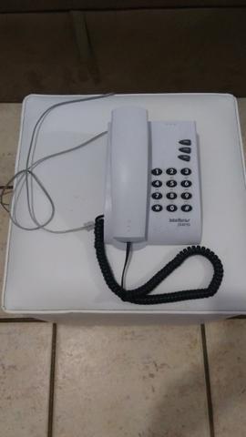Telefone branco com fio Intelbras Pleno