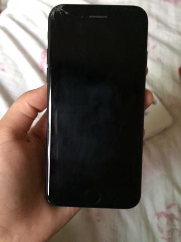 Vendo iPhone 7 32GB (ACEITO CARTÃO)