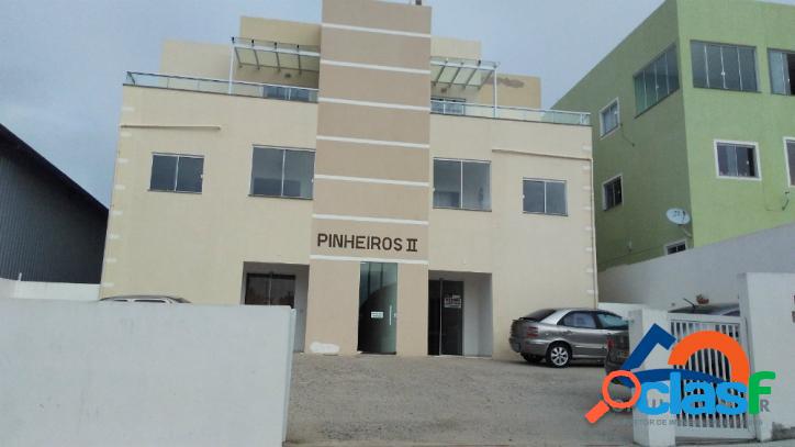 Apartamento a venda em Rua calçada, próx. ao Costão Golf.