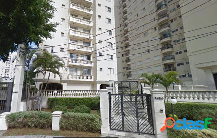 Apartamento com 2 dorms em São Paulo - Campo Belo por 370