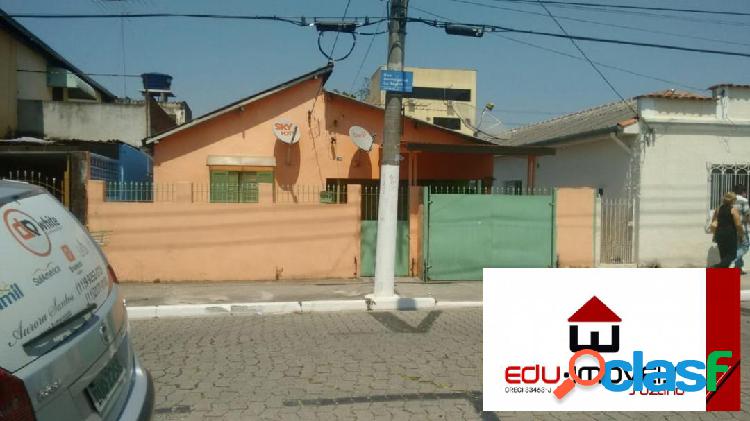 Casa Residencial com terreno de 500 mt² / Centro / Poá