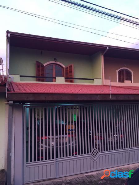 Casa / Sobrado para Venda em São José dos Campos / SP no