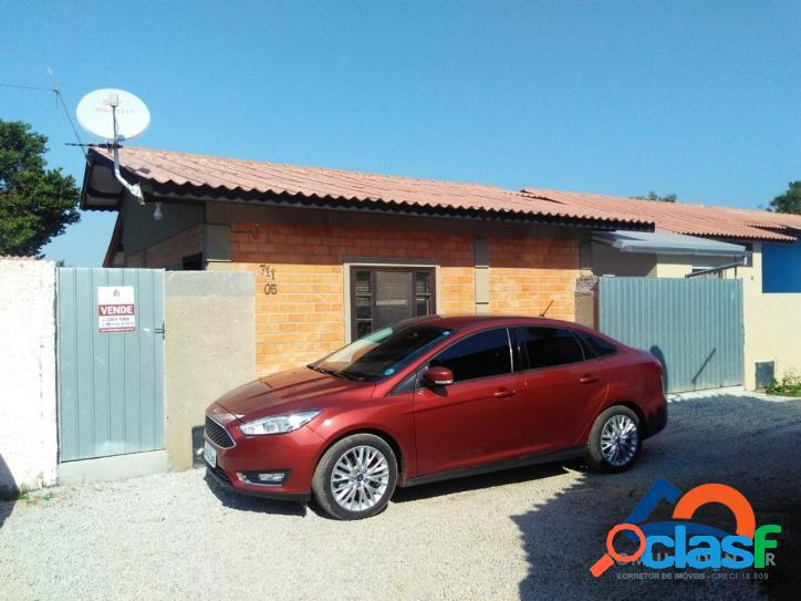 Casa a venda em alvenaria com 3 dormitórios Florianópolis