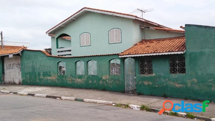 Casa residencial / Vila Pereta