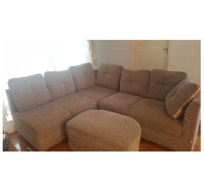 Conjunto de sofás, um 3 lug + 2 lugares c extensão p