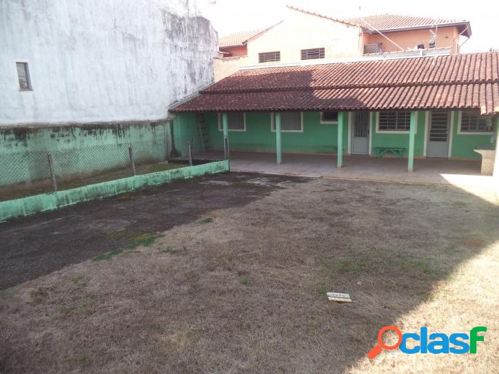 Excelente terreno de 314 metros com casa de dois