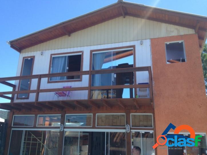 Linda casa a venda próximo da trilha do Moçambique