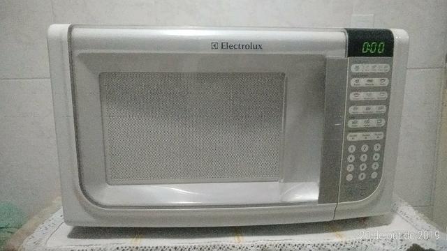 Micro-ondas Electrolux 31 litros