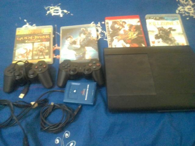 Ps3 playstation 3 barato com 8 jogos 2 manetes e maxshooter