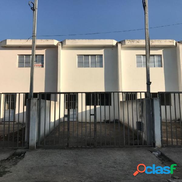 Sobrado residencial / Itaquaquecetuba