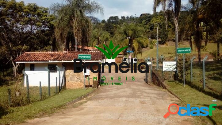 Terreno 1.000 m², no Condomínio Sta Maria do Laranjal.