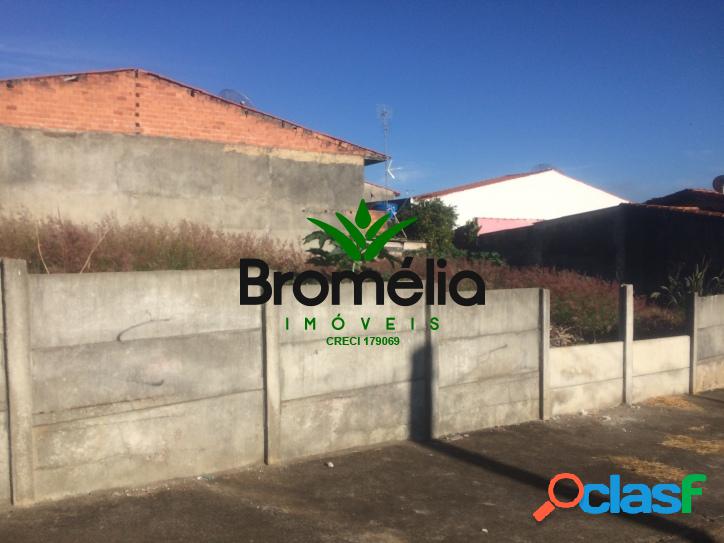 Terreno 400 m2, em Atibaia, Jd. Alvinópolis.