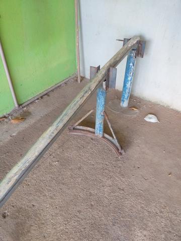 Vende-se material para borracharia