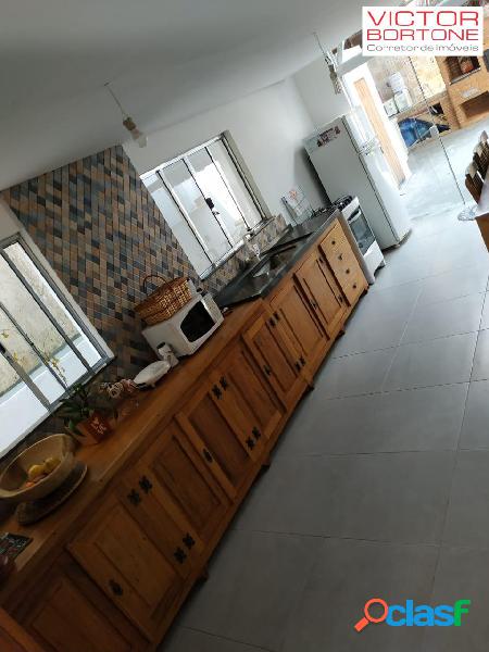 Vendo Sobrado Condomínio Fechado 180 M²