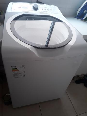 Vendo máquina de lavar Brastemp 15kg praticamente NOVA!