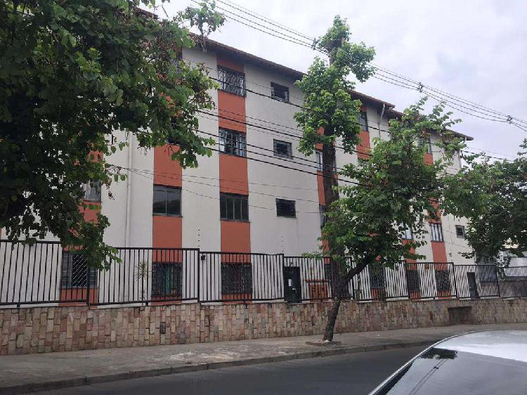 Apartamento, Itapoã, 2 Quartos, 0 Suíte