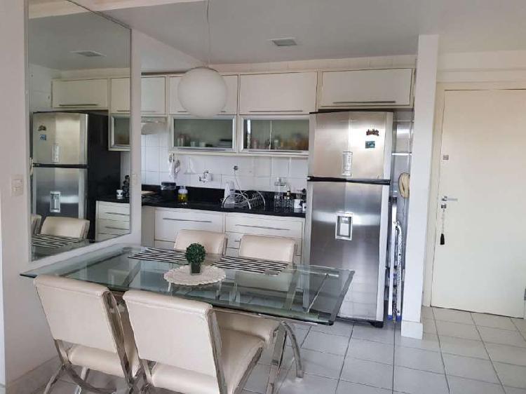 Apartamento com 1 Quarto para Alugar, 53 m² por R$