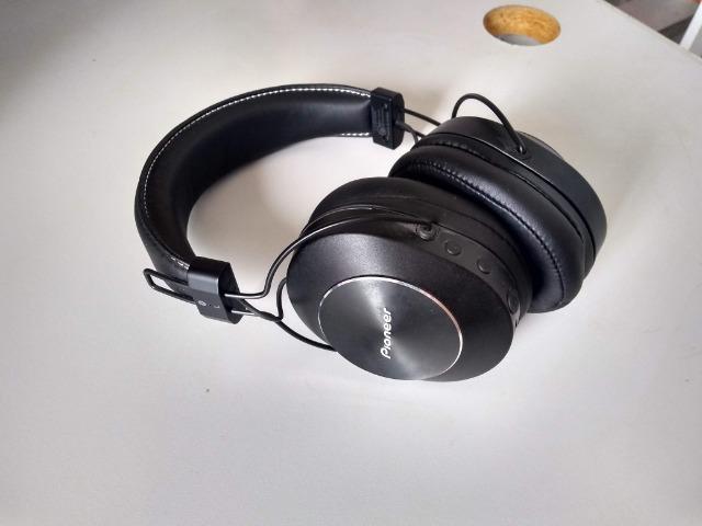 Fone de ouvido Bluetooth Pioneer MS7BT-K