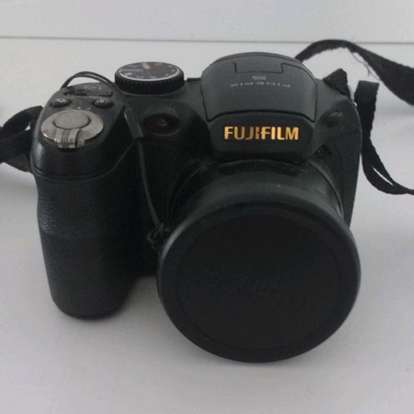 Fujifilm finepix S2800HD