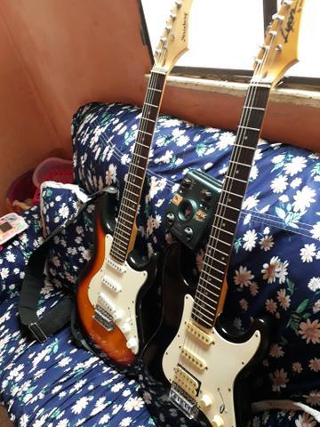 Guitarras e pedaleira
